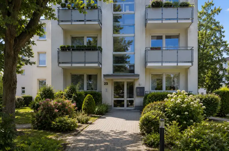 Zwangsversteigerung Eigentumswohnung in Sandkamp 25, 27, 33790 Halle, Halle – ZVG Portal