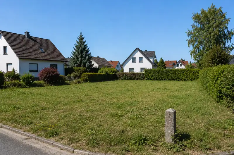 Zwangsversteigerung Sonstiges, Waldfläche in Waldgebiet westlich des Straussees und östlich des Fängersees, 15344 Strausberg, Strausberg – ZVG Portal