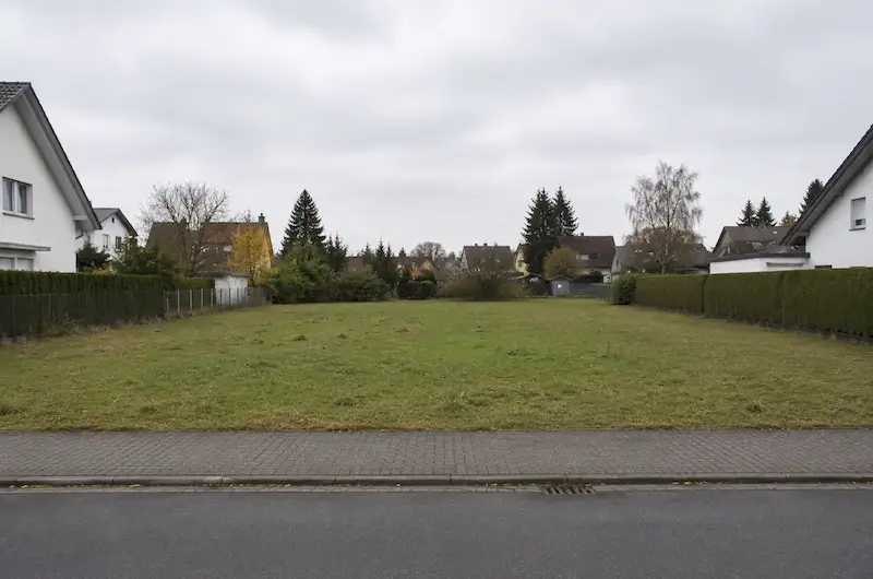 Zwangsversteigerung Unbebautes Grundstück in Ringstraße 10 u. 8, 66887 Horschbach – ZVG Portal