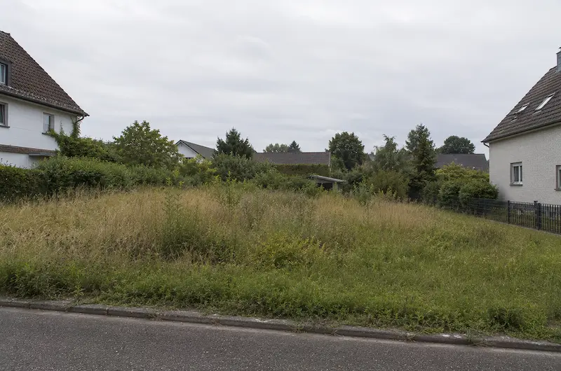 Zwangsversteigerung Land- und forstwirtschaftlich genutztes Grundstück in ., 00000 ., Lössewitz und Berenbrock – ZVG Portal