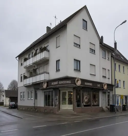 Zwangsversteigerung 2-3geschossiges unterkellertes Wohngebäude in Hauptstraße 17, 67829 Callbach – ZVG Portal