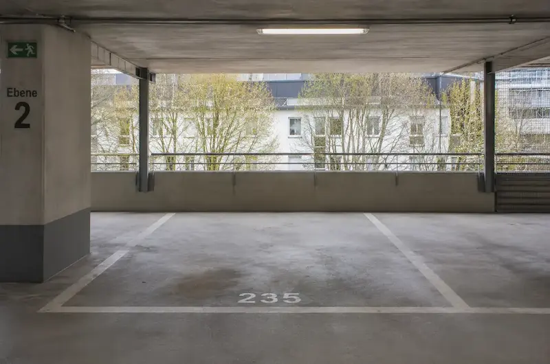 Zwangsversteigerung Grundstück, Garagen in Straße der Jugend, Braustraße, 08412 Werdau – ZVG Portal