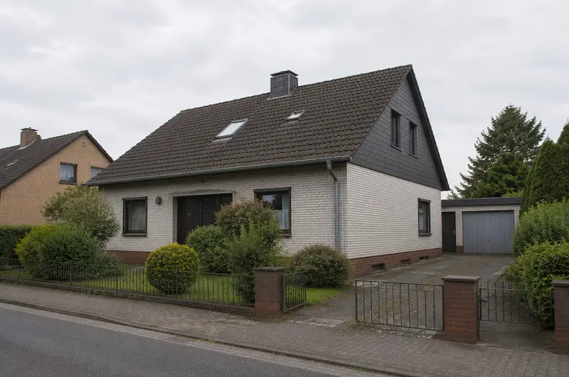 Zwangsversteigerung Einfamilienhaus in Dierteweg 26, 46419 Isselburg – ZVG Portal